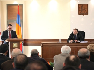 Երեւանի ավագանին հաստատել է 2013թ. տեղական հարկերի եւ տուրքերի դրույքաչափերը