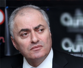«Ժամանակ». Ինչո՞ւ միայն Սամվել Ալեքսանյանը