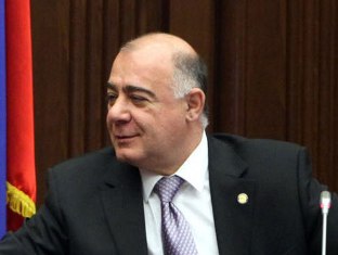 Սամվել Բալասանյանը Վրաստանում մեքենայի տակ մարդ չի գցել