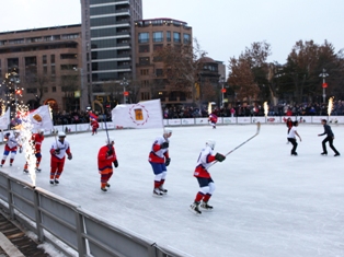 Swan Lake skating rink is open to visitors