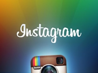 Скандальная фотосессия в Instagram вывела шведских подростков на улицу