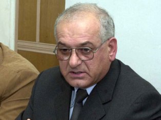 ՀԱԿ անդամ Գառնիկ Մարգարյան. Հրանտ Բագրատյանն ի՞նչ արեց, որ հիմա էլ նախագահ դառնա