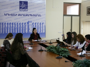 Syrian Armenians and poor citizens to receive New Year gifts in Armenia