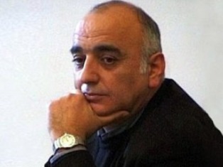 Вано Сирадегян получил мандат, Левон Тер-Петросян признался в верности АОД