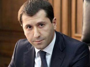 Омбудсмен Армении пожелал освобождения от провластных бизнесменов и неправедных