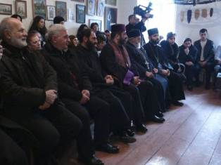 Ախալցիխեում «Վահրամ Գայֆեճյանի» անվան ստեղծագործողների միությունում գրադարան