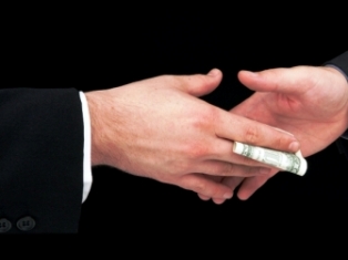 Նոր մանրամասներ կաշառք ստանալու փաստով