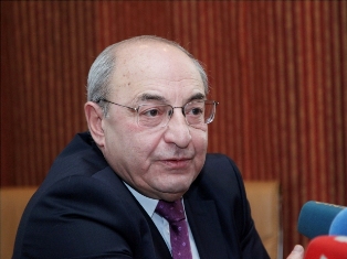 Вазген Манукян: В Армении находящиеся у власти люди не всегда являются дьяволами