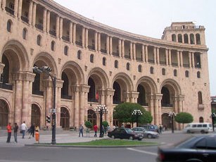 Anyone can buy Armenian MFA building – State Property Management Department