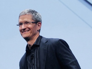 Гендиректор Apple Тим Кук заработал в 2012 году $4,17 миллиона
