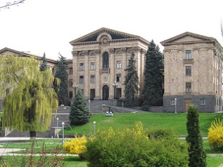 Մամուլից այսօր տեղեկացա, որ աշխատանքի չեմ հաճախում. Գեղարքունիքի մարզպետի որդին