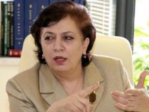 Министр диаспоры: Из-за своего роста и голоса я была Дедом Морозом