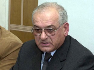 Հրանտ Բագրատյանը քիչ շանսեր ունի, ինչո՞ւ իզուր տեղը տկլորանալ, ջուրը մտնել. Գառն
