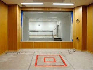 В Китае к смертной казни приговорен художник- насильник