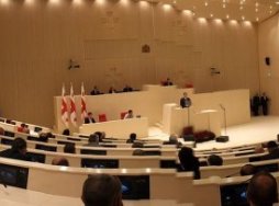Беселия: «Закон об амнистии» вступит в силу в Грузии не позже 12 января