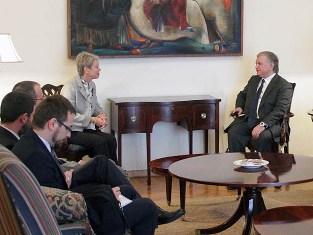 Armenian FM and OSCE/ODIHR observers discuss preparation for presidential vote