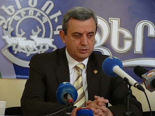 «Առավոտ». ԲՀԿ-ն չարդարացրեց ՀԱԿ-ի եւ ՀՅԴ-ի փայփայած հույսերը