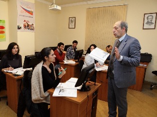 Русский язык поможет адаптироваться армянским беженцам из Сирии