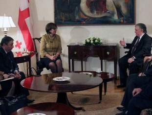 Armenian FM to visit Georgia
