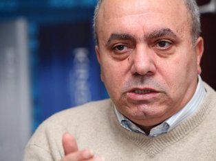 Кандидат в президенты Грант Багратян встретился с послом Великобритании