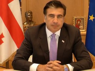 Սահակաշվիլին զգուշանում է. Արդեն երեք ամիս է վարչապետն ու արտգործնախարարը «օկուպ
