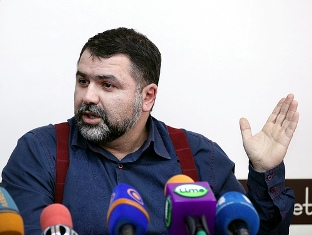 Аршак Закарян: Никто не имеет права порочить национальные символы