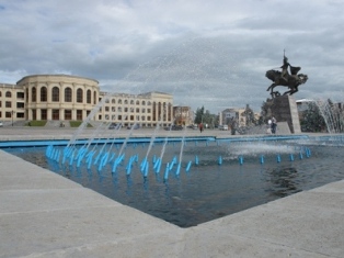 2013թ. Գյումրին հռչակվել է ԱՊՀ մշակութային մայրաքաղաք