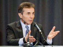 Иванишвили прокомментировал отставку замглавы МИД: дело в ж/д сообщении через Аб