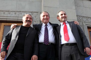 «168 ժամ». Լեւոն Տեր-Պետրոսյանից «հաշիվ են պահանջելու»