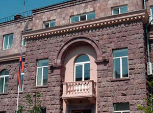 Տեղամասային ընտրական հանձնաժողովներում կայացել են առաջին նիստերը