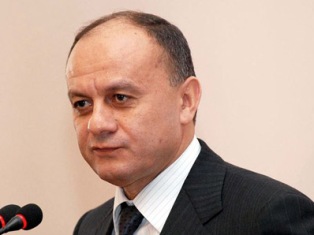 «Ժողովուրդ». Ազատամարտիկներին անտեսեցին` փոխարենը հրավիրելով գոմեշի մսի համար ազ