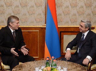 Նիկոլայ Բորդյուժան Սերժ Սարգսյանին է ներկայացրել ՀԱՊԿ-ի ծրագրերի մասին