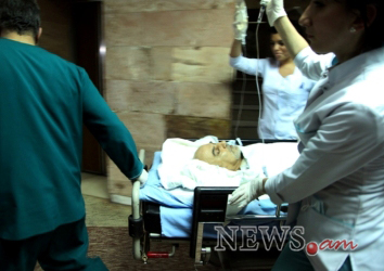 Paruyr Hayrikyan to undergo surgery by Friday afternoon (photos)