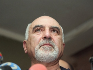 «Ժողովուրդ». Ի՞նչ ստացավ Հայրիկյանը իր որոշման դիմաց