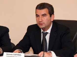 Глава антимонопольной комиссии Армении посетит Нагорный Карабах