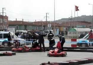 Քարթինգի մեքենայի անվտանգության գոտին սխալ գցելու պատճառով պոկվել է 24-ամյա աղջ
