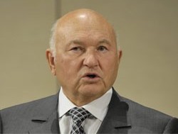 Лужков поддержит Прохорова на выборах в Мосгордуму в 2014 году