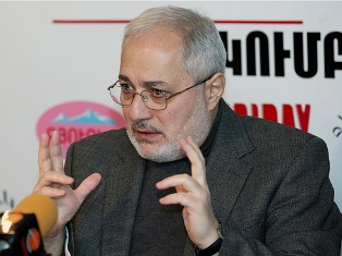 Վահան Հովհաննիսյանը բոլոր թեկնածուներին կողմ է քվեարկելու