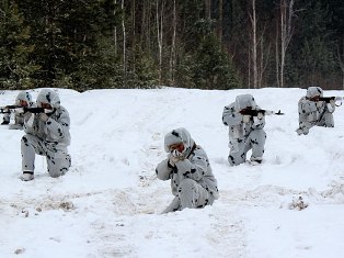 Начался полевой выход с разведывательными подразделениями российской военной баз
