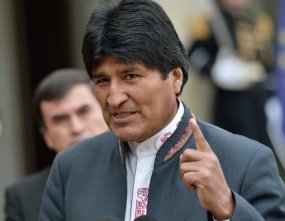 На самолете президента Боливии искали Сноудена