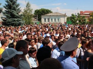 Националисты намереваются высадить в мятежном Пугачеве целый десант