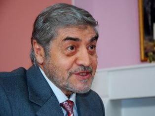 Գուժ Մանուկյանը դեռեւս մեկ շաբաթ կմնա հիվանդանոցում. նրա վիճակը շարունակում է մն