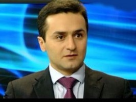 Левон Муканян: Заявление о требовании отставки главы САР Ара Абрамяна неконструк