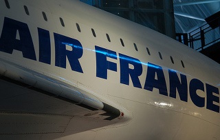 Նիգերում վայրէջքի պատրաստվող Air France-ի օդանավից մարդ է ընկել
