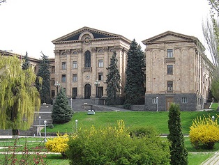 «Հրապարակ». Ազգային Ժողովում անտեր սենյակ են վերանորոգում