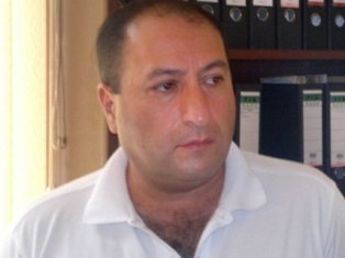Սուրեն Խաչատրյանի տան մոտ արյունալի դեպքերի ամբողջական տեսանյութը հրապարակելու ե
