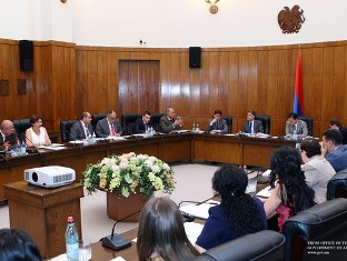 Госорганы Армении представляют свои отчеты