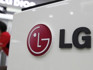 LG намерена выпустить на рынок телефоны на три SIM-карты