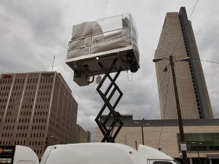 В США отель предлагает желающим провести ночь в надувной комнате за 50 тысяч