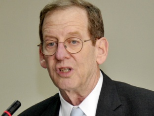 US Ambassador urges Azerbaijan to ensure fair elections
